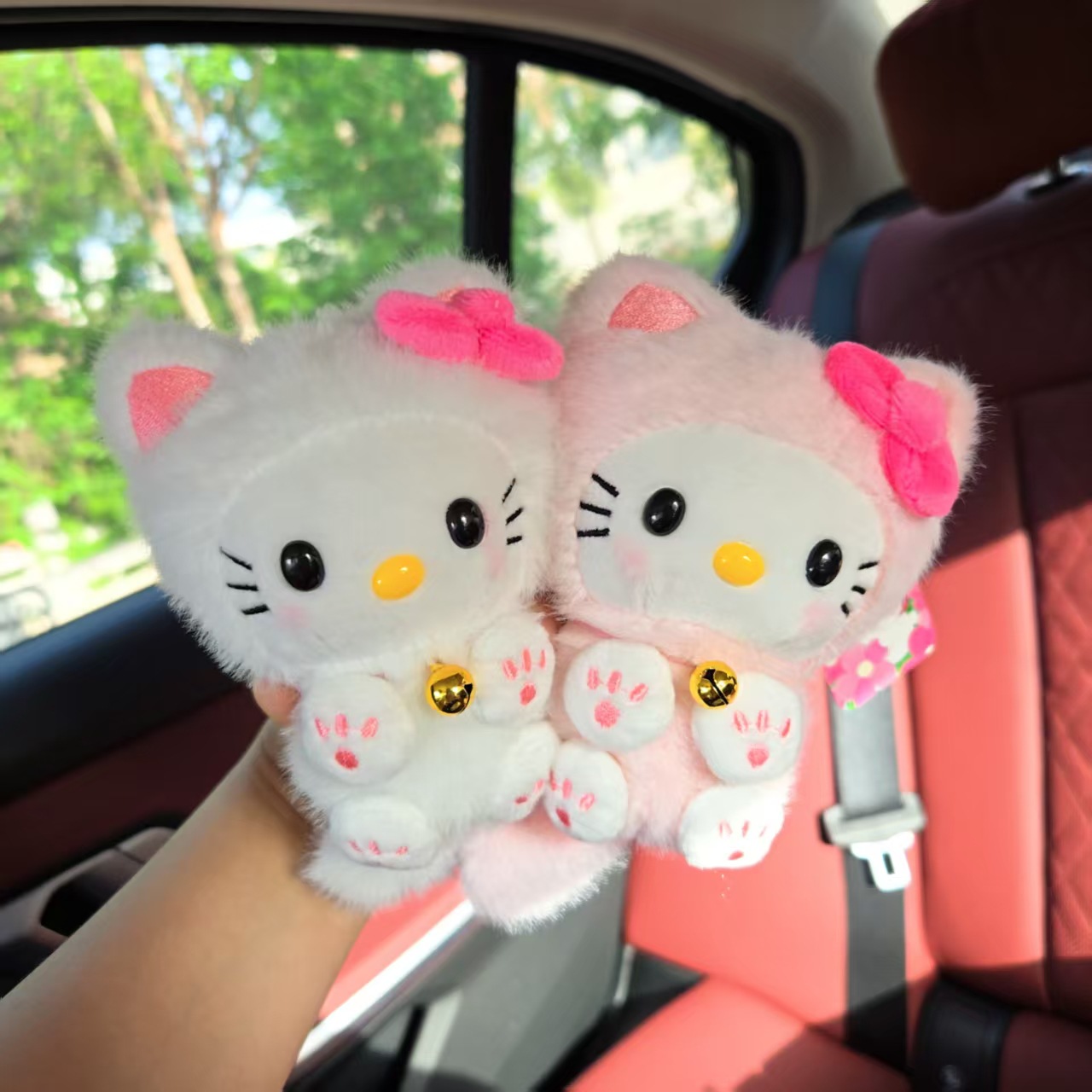 Kawaii HelloKitty Bell Cat han - Car Accessories Papar recensie en prijs
